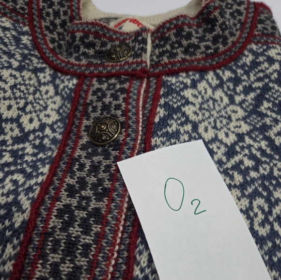 VTG Norwear Women"s Cardigan with Metallic Buttons Sz.S Wool - Picture 10 of 10